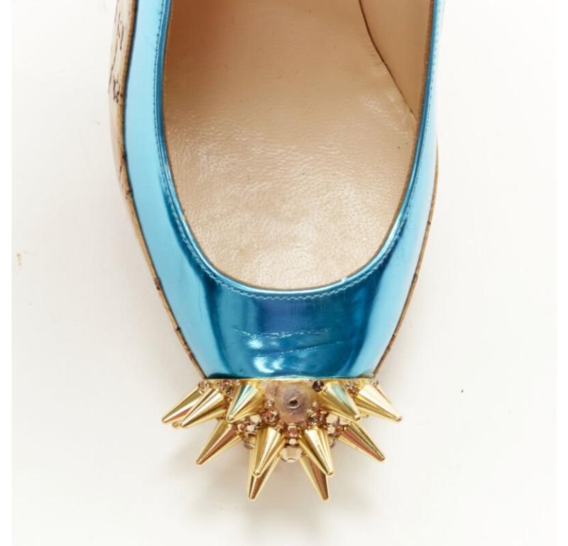 CHRISTIAN LOUBOUTIN laqué marron liège bleu strass plateforme à picots EU36.5 en vente 1