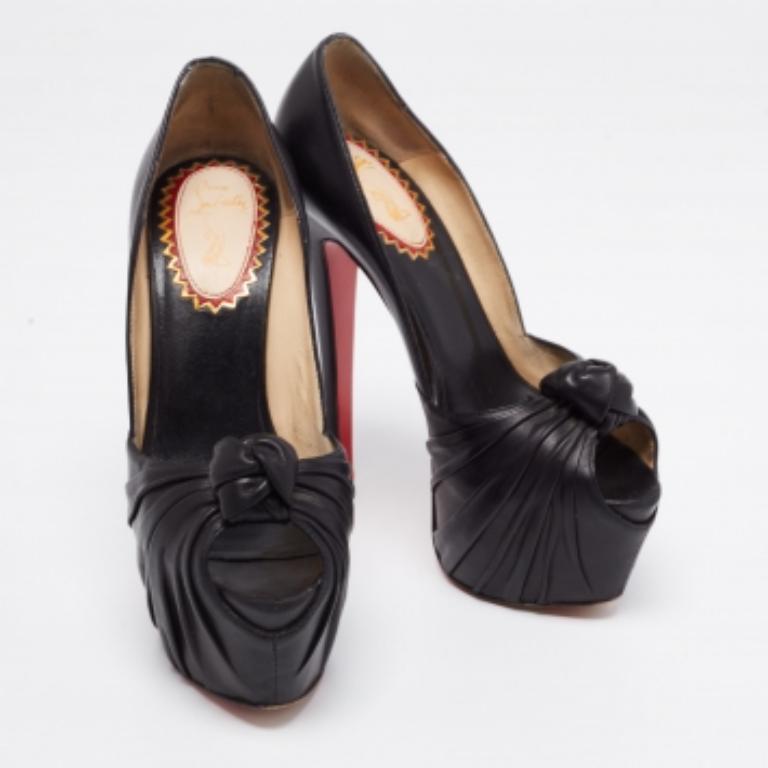 Christian Louboutin Lady Gres Knotted 20th Anniversary Peep-Toe Pumps Size 37 For Sale 1