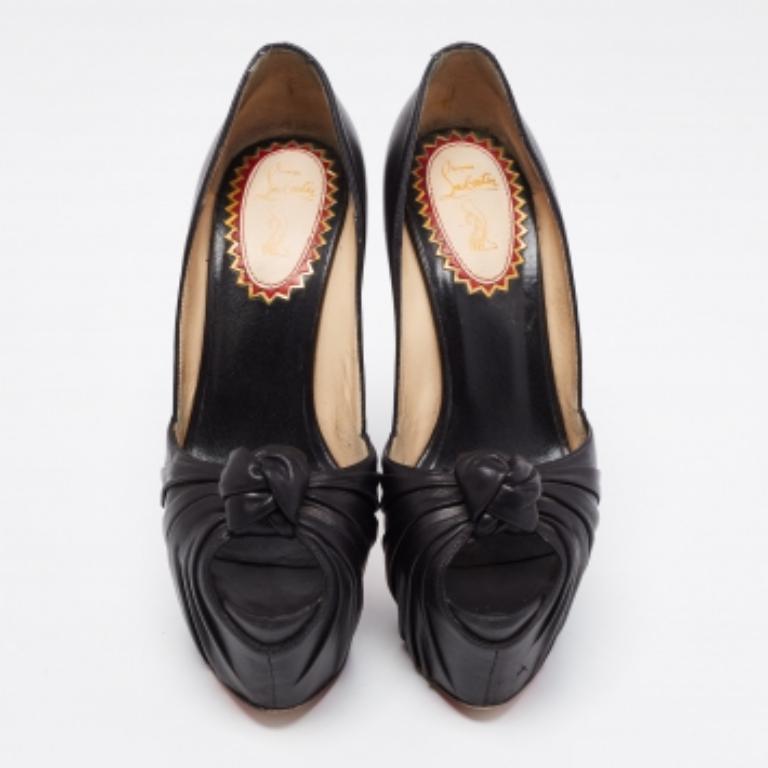 Christian Louboutin Lady Gres Knotted 20th Anniversary Peep-Toe Pumps Size 37 For Sale 2