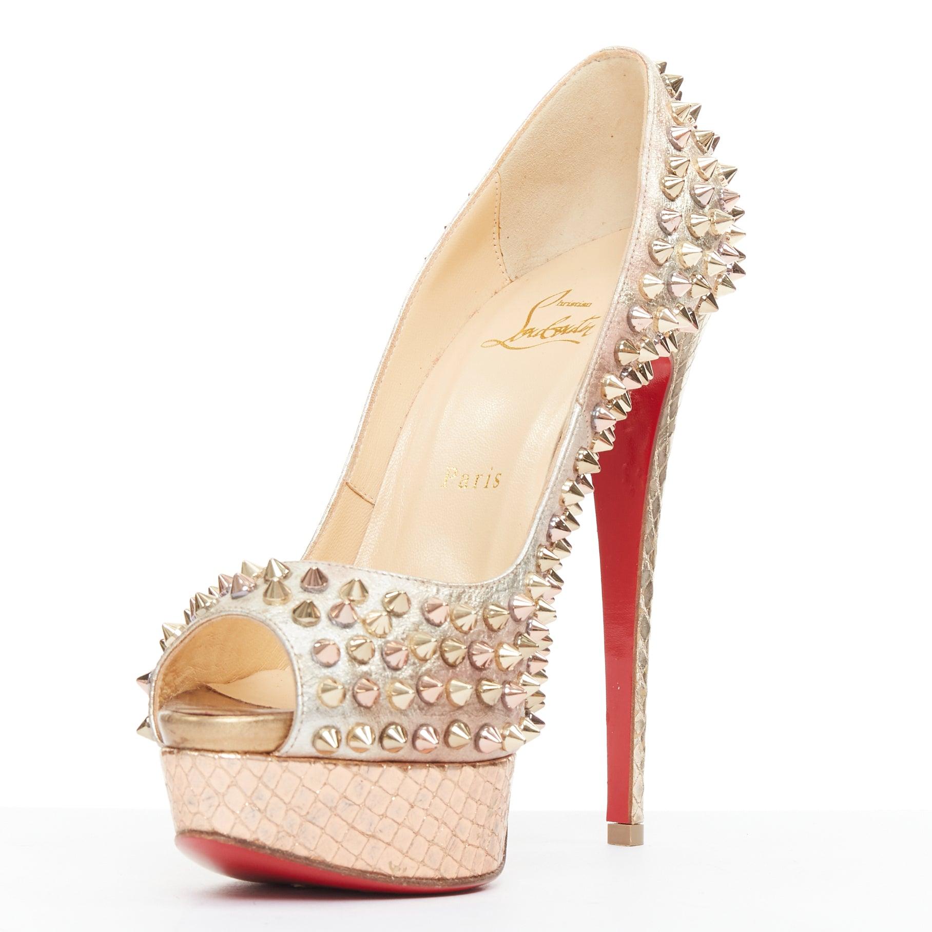 CHRISTIAN LOUBOUTIN Lady Peep 150 zapato peep toe de plataforma con tachuelas metálicas EU38 Beige en venta