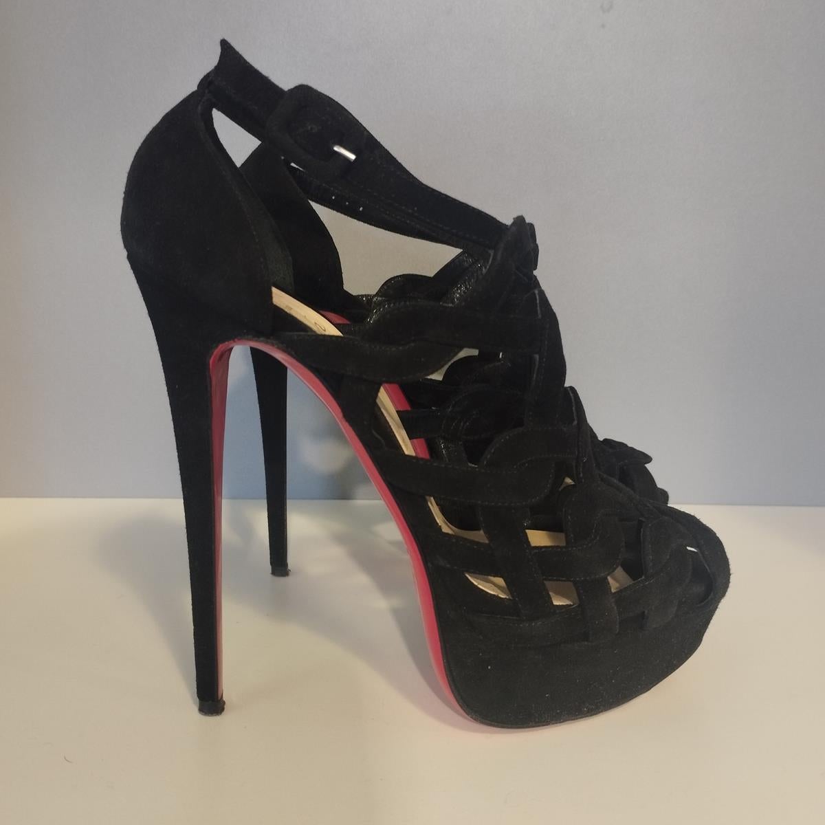 Nero Christian Louboutin Larissa Sandali alti IT 38 in vendita