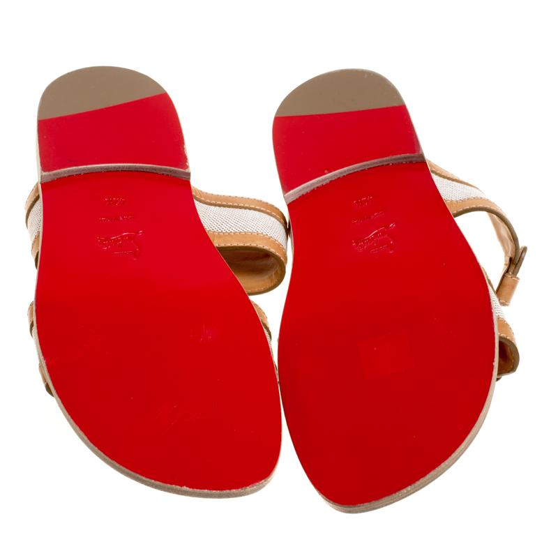 Christian Louboutin Leather  Cotton Blend Flat Mastic Flat Sandals  Size 42.5 In Good Condition In Dubai, Al Qouz 2