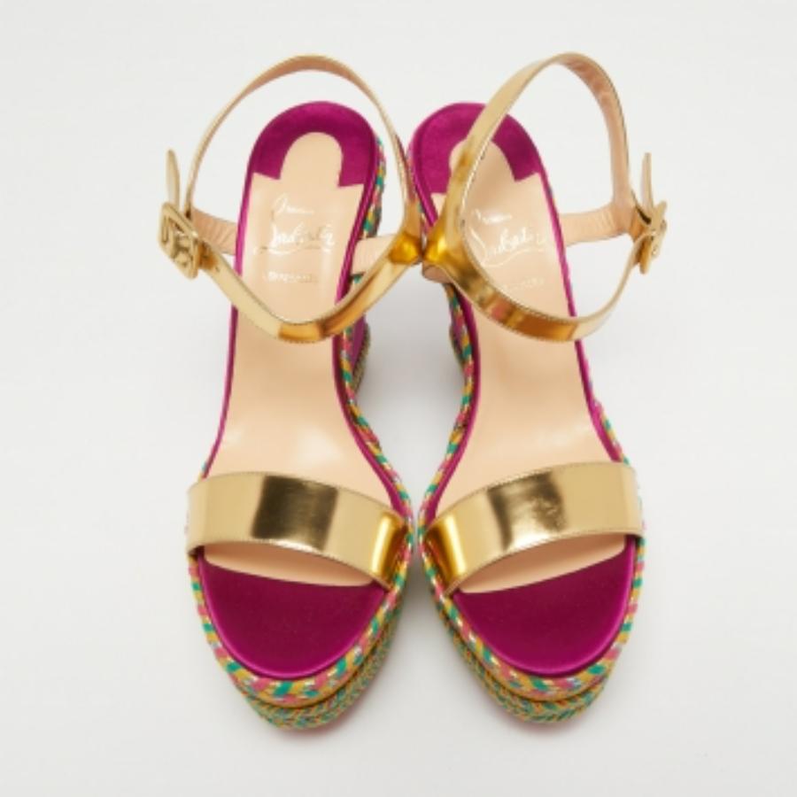 Marron Christian Louboutin Espadrille en cuir Sandales à talons compensés Taille 41 en vente