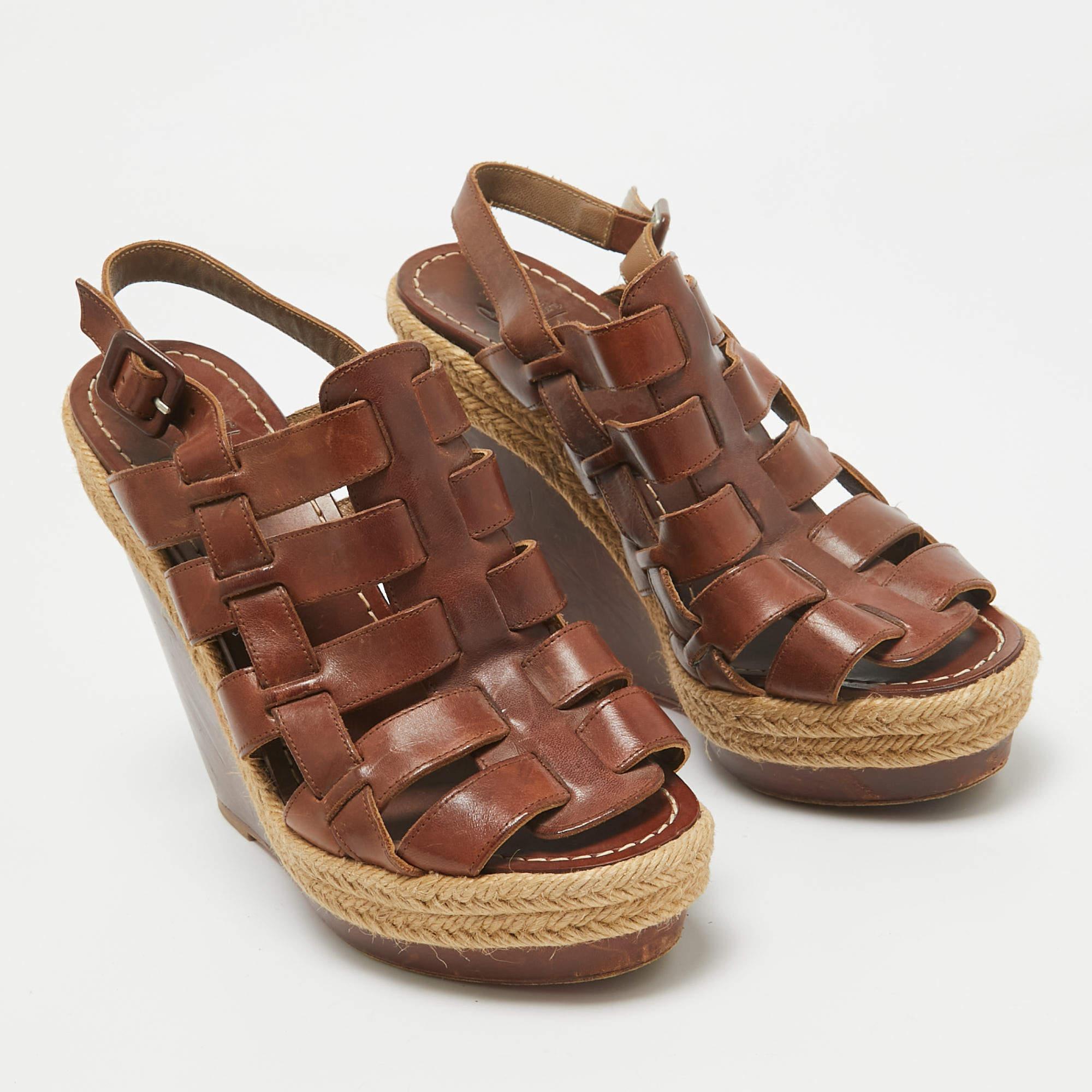 Christian Louboutin Leather Espadrille Wedge Strappy Slingback Sandals Size 39 In Fair Condition For Sale In Dubai, Al Qouz 2