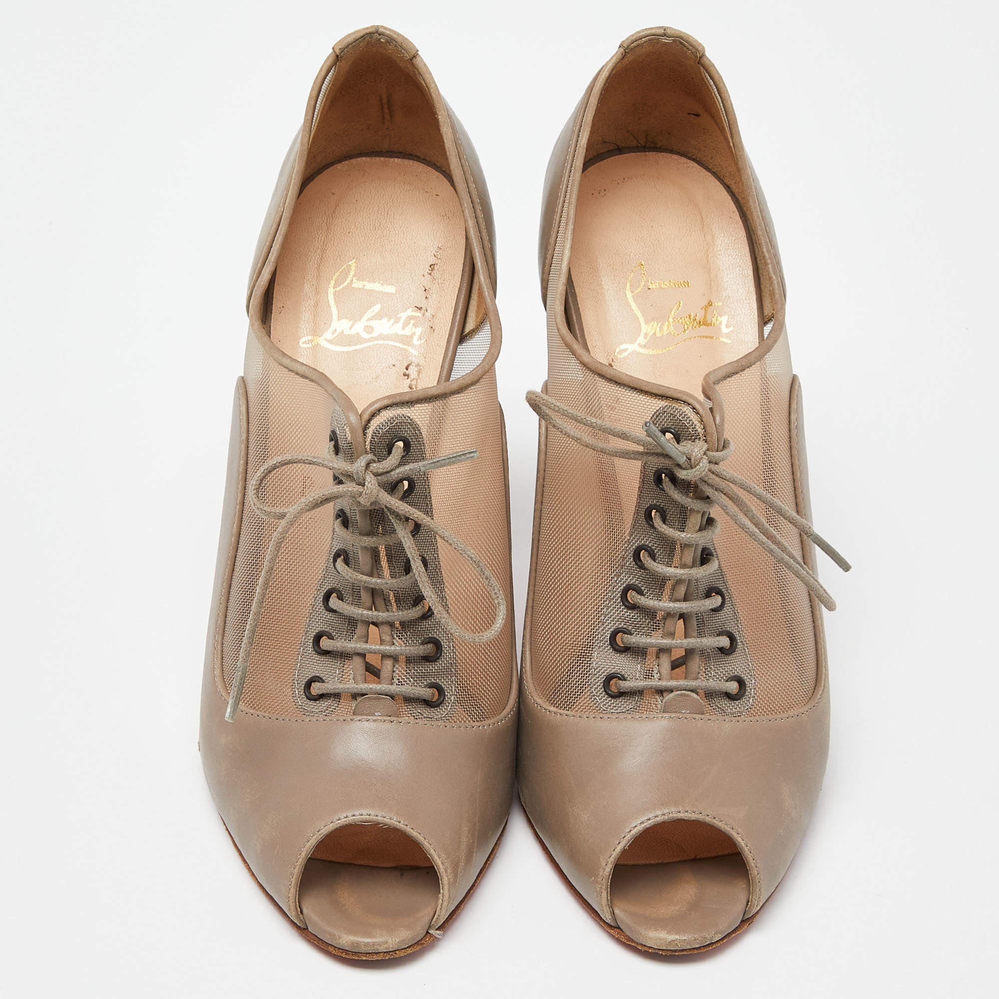 Brown Christian Louboutin Leather Flannel Lady Peep Toe Lace Up Oxford Booties 38.5 For Sale