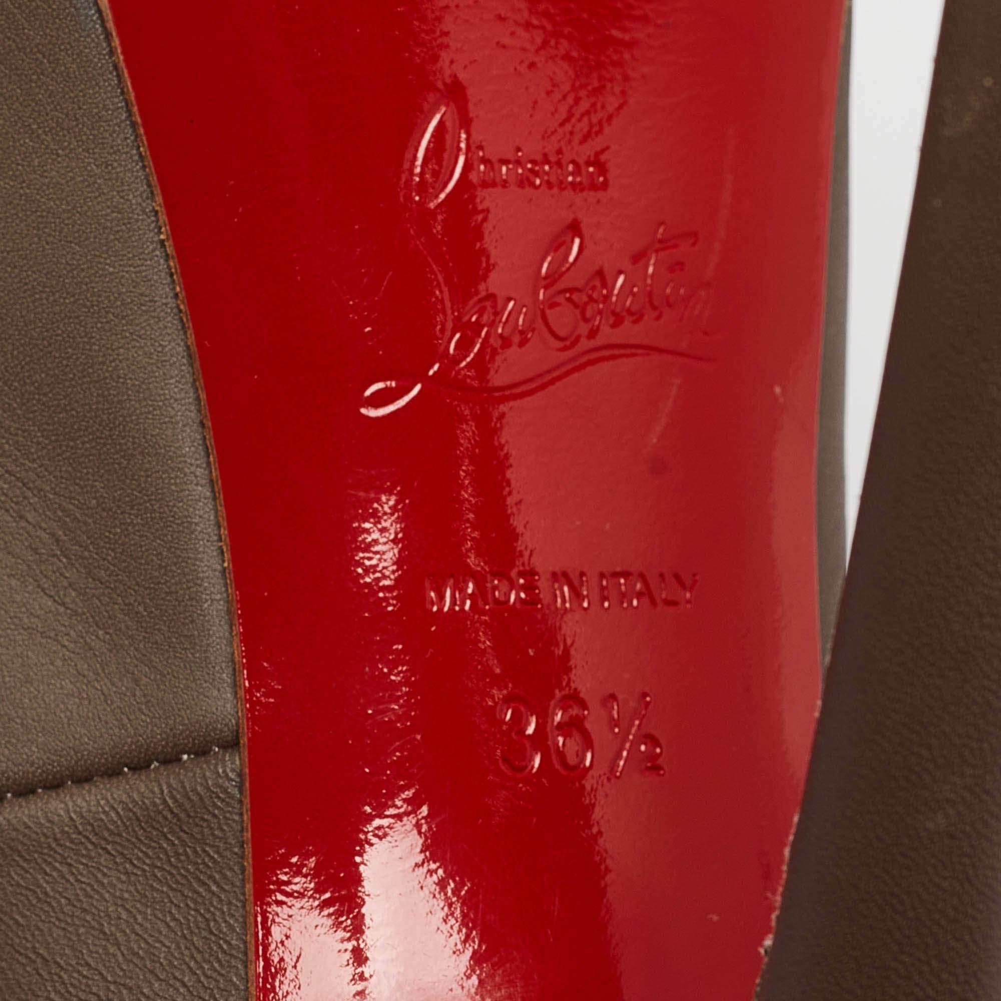 Christian Louboutin Palais Royal Trepointe escarpins à bride arrière en cuir, taille 36,5 en vente 2