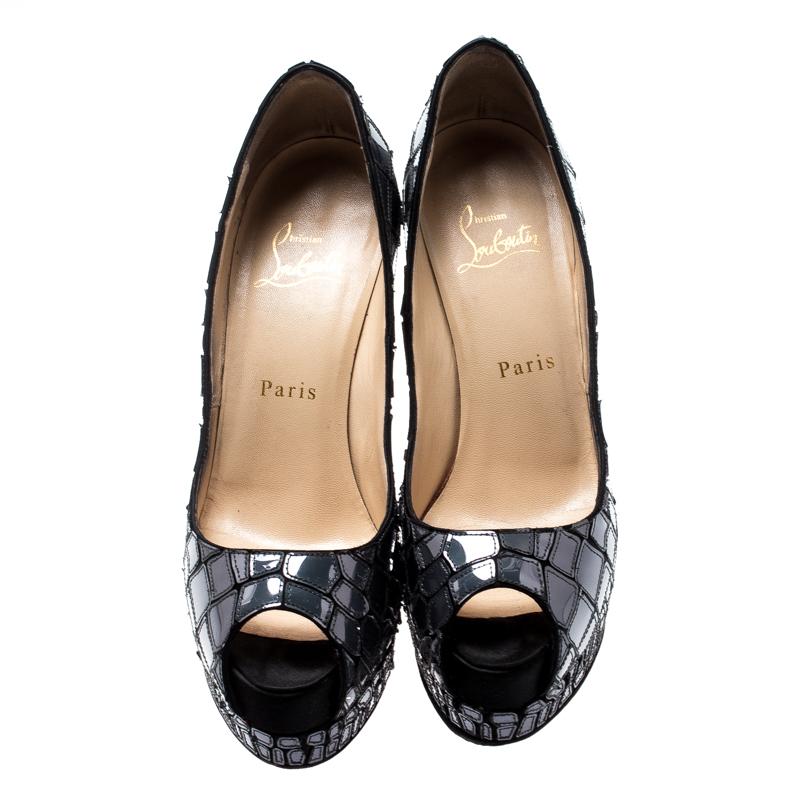 Christian Louboutin Pumps Peep Toe 'Sobek 140' in pelle/satinato misura 36,5 In condizioni buone a Dubai, Al Qouz 2
