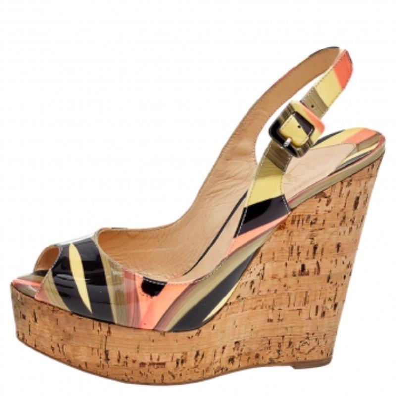 Marrone Christian Louboutin Pelle Une Plume Sughero Zeppa Sandali Taglia 38 in vendita