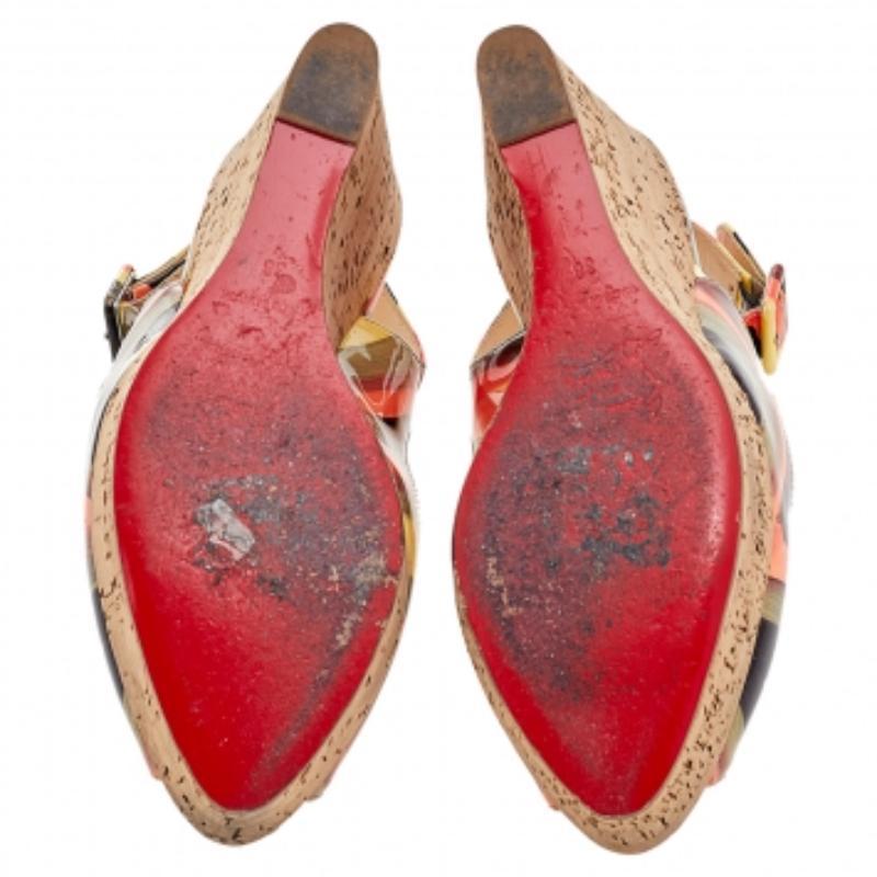 Christian Louboutin Pelle Une Plume Sughero Zeppa Sandali Taglia 38 in vendita 1