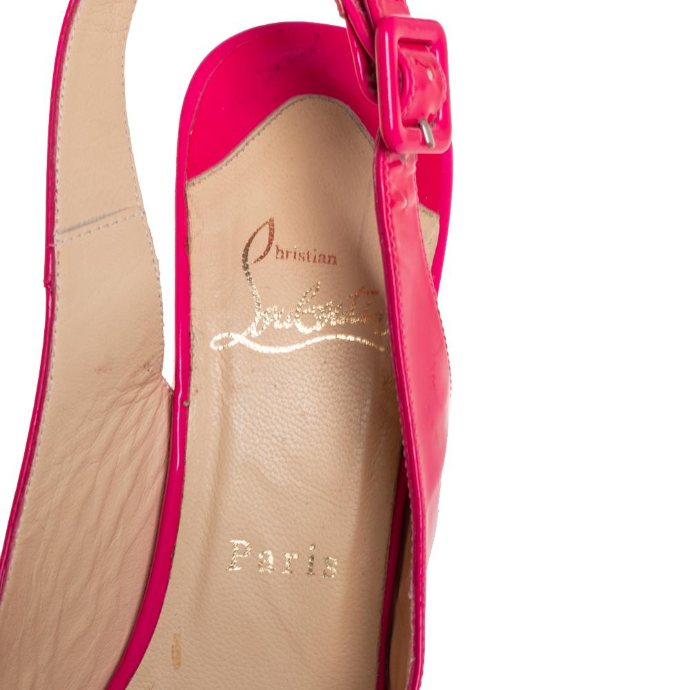 Christian Louboutin Leather Une Plume Cork Wedges Slingback Sandals Size 40 In Good Condition For Sale In Dubai, Al Qouz 2