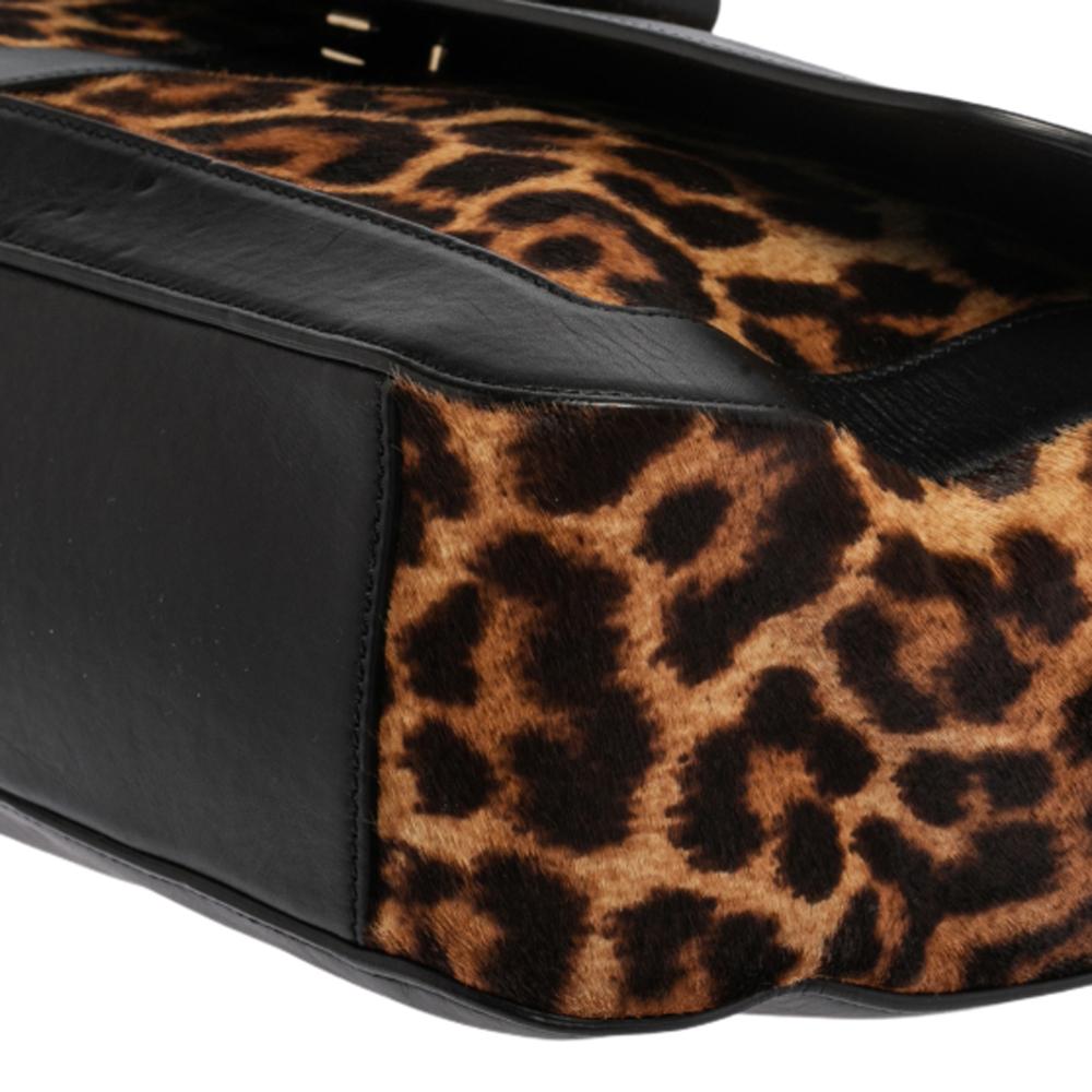 Christian Louboutin Leopard Calf hair and Leather Sweet Charity Shoulder Bag In Good Condition In Dubai, Al Qouz 2