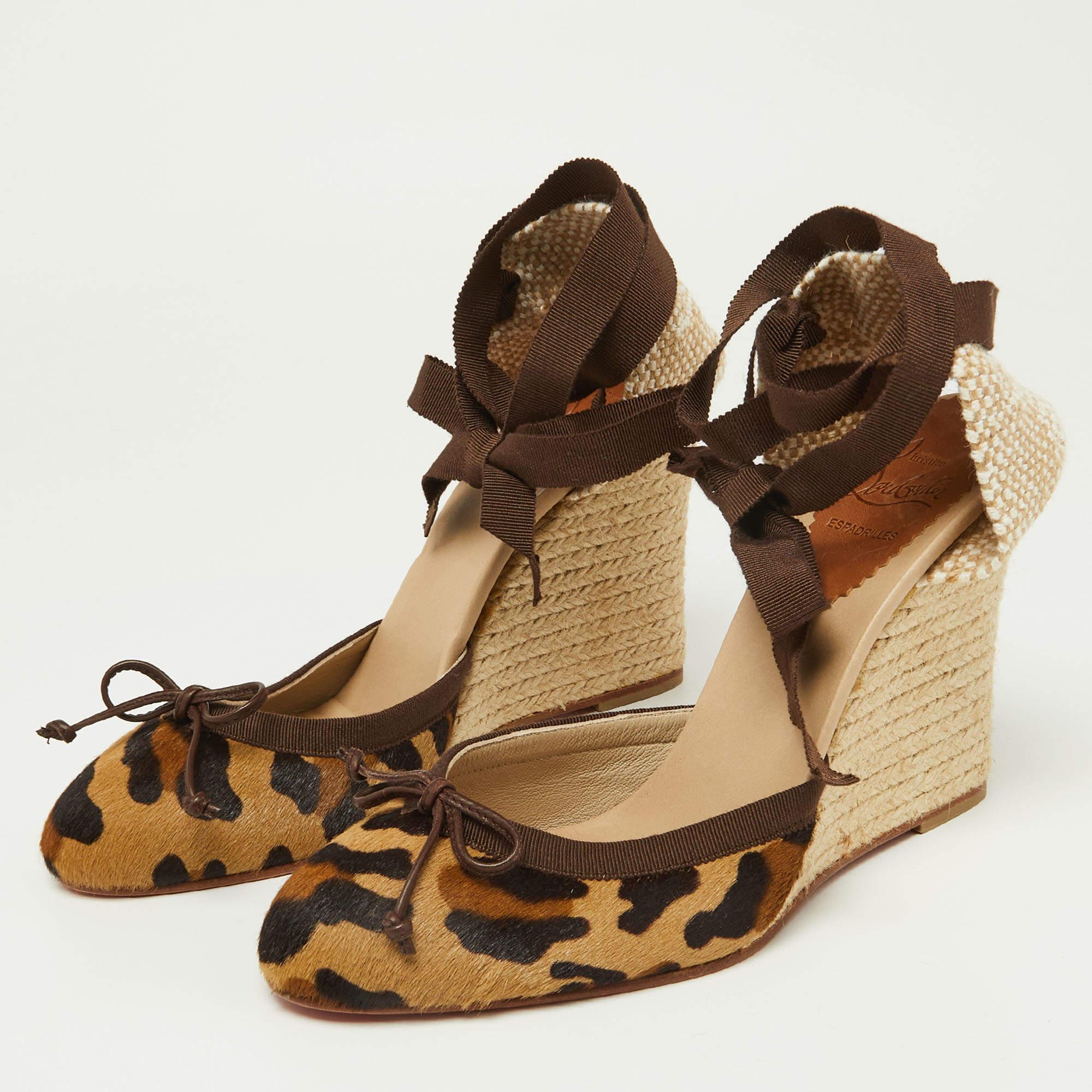 Whether youre into high style comfort or both these lovely wedges will never disappoint. They feature a chic silhouette and an eye pleasing hue. Make this pair yours today