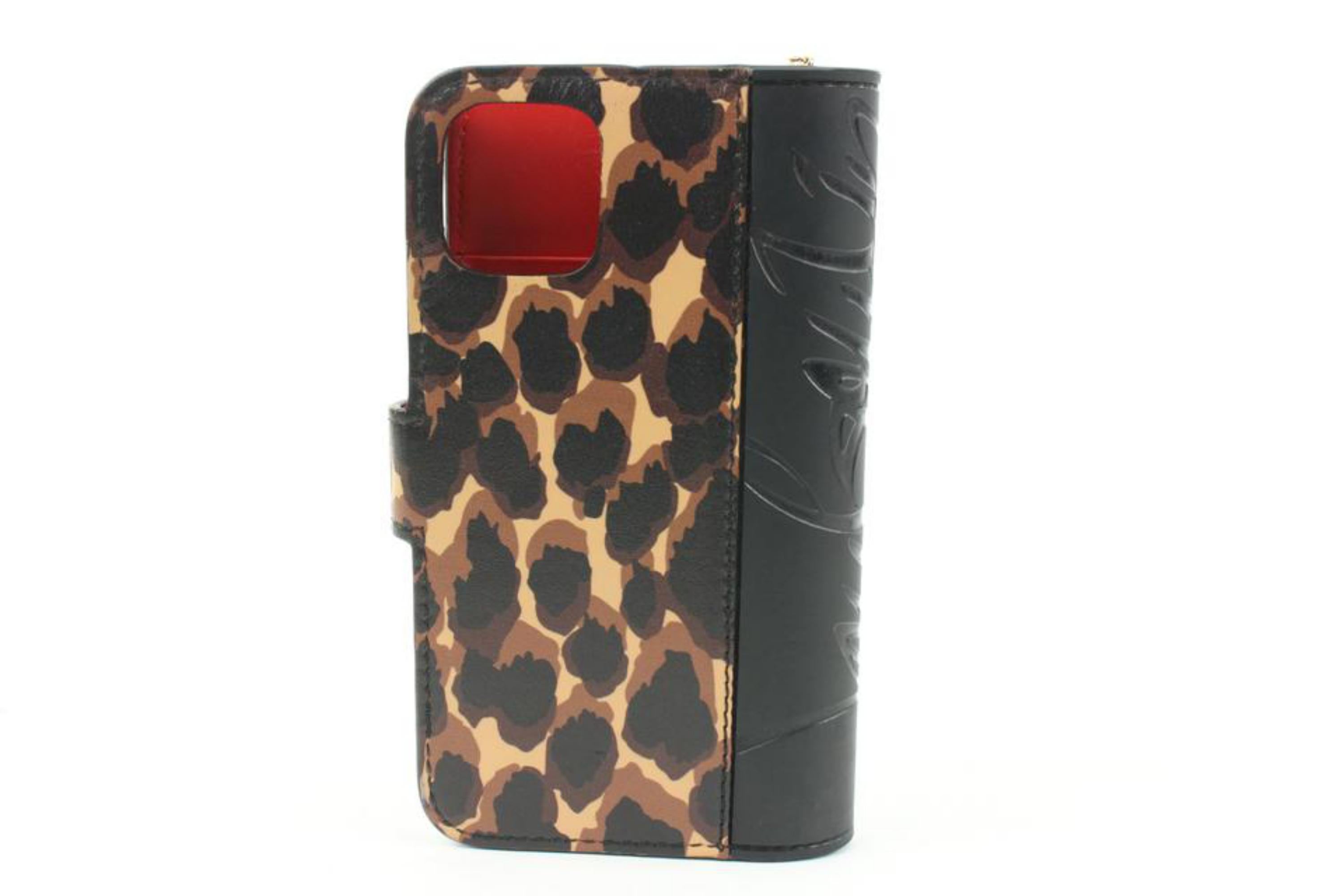 Christian Louboutin Leopard Loubiflap iPhone 11 Crossbody Chain 1cl125s
Made In: Italy
Measurements: Length:  3