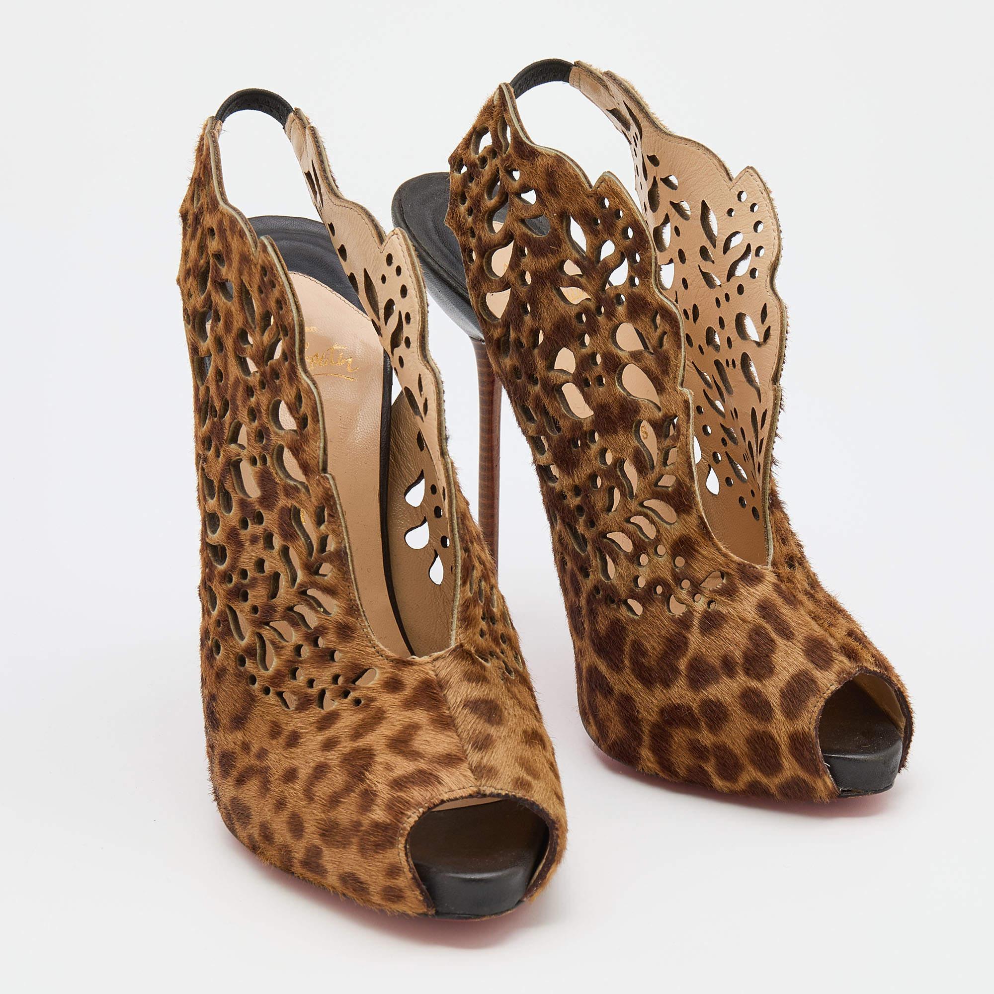 Christian Louboutin Leopard Print Calf Hair Markesling Slingback Booties Size 40 For Sale 2