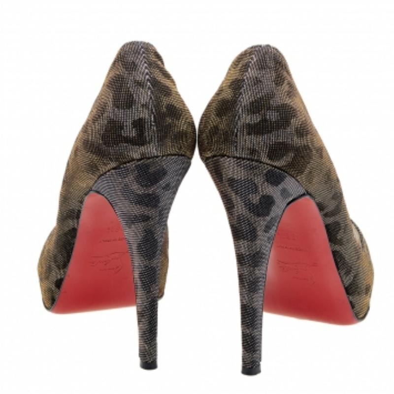 Christian Louboutin Leopard Print Lurex Fabric Very Prive Pumps Size 38.5 For Sale 1