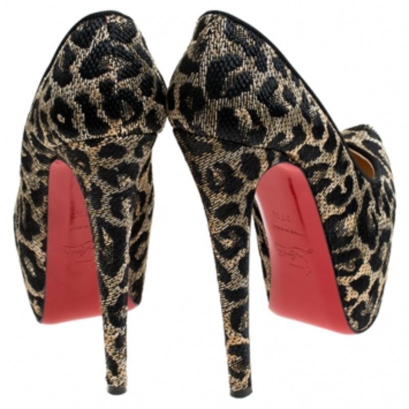 Christian Louboutin Leopard Weave Raffia Daffodile Platform Pumps Size 37.5 Pour femmes en vente