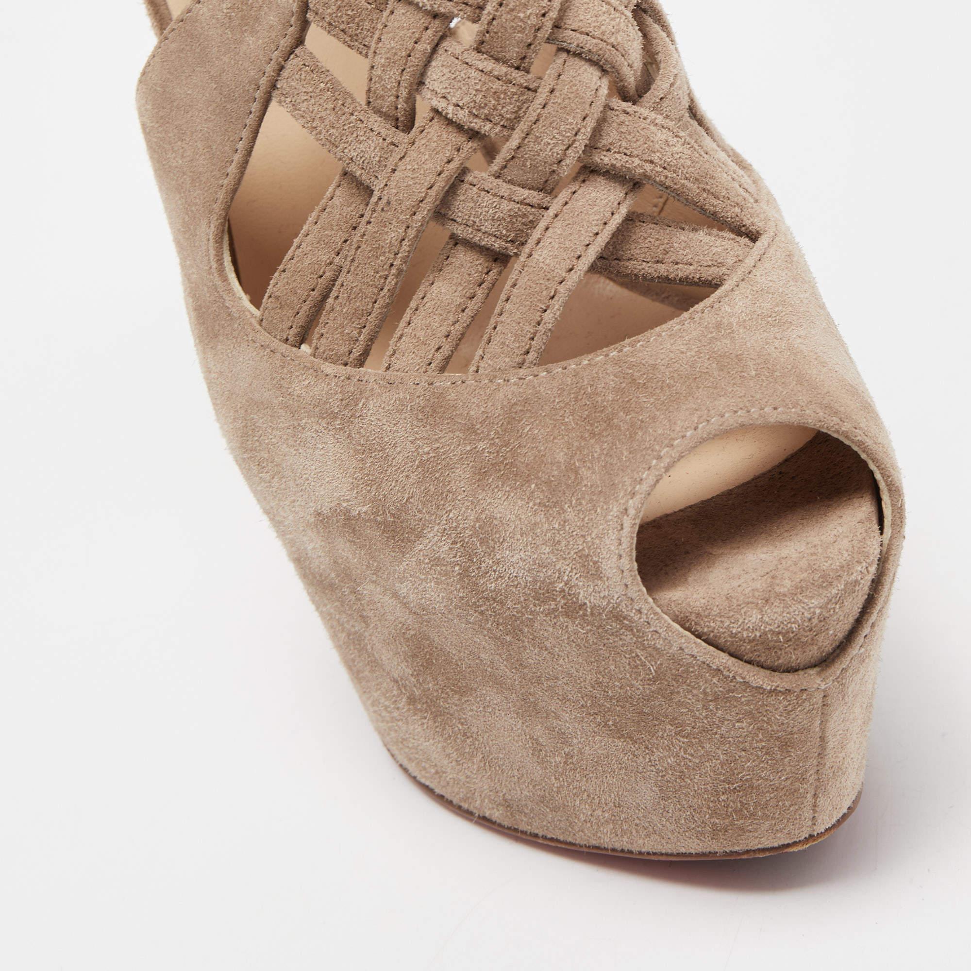 Christian Louboutin Light Brown Suede Carlota Sandals Size 38 In Good Condition For Sale In Dubai, Al Qouz 2