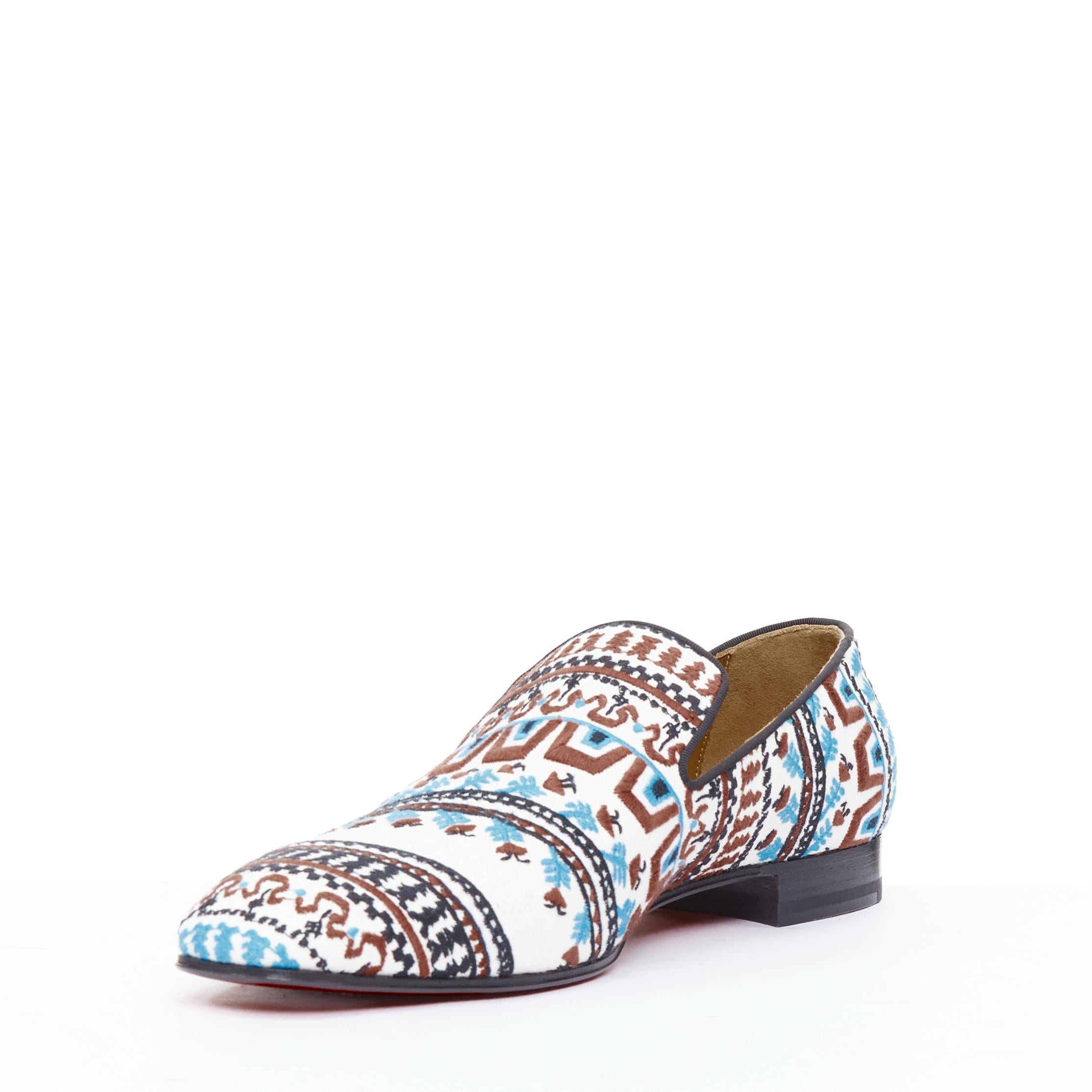 CHRISTIAN LOUBOUTIN Limited Edition Dandelion Greek Flat embroidered loafer EU43 In Excellent Condition For Sale In Hong Kong, NT