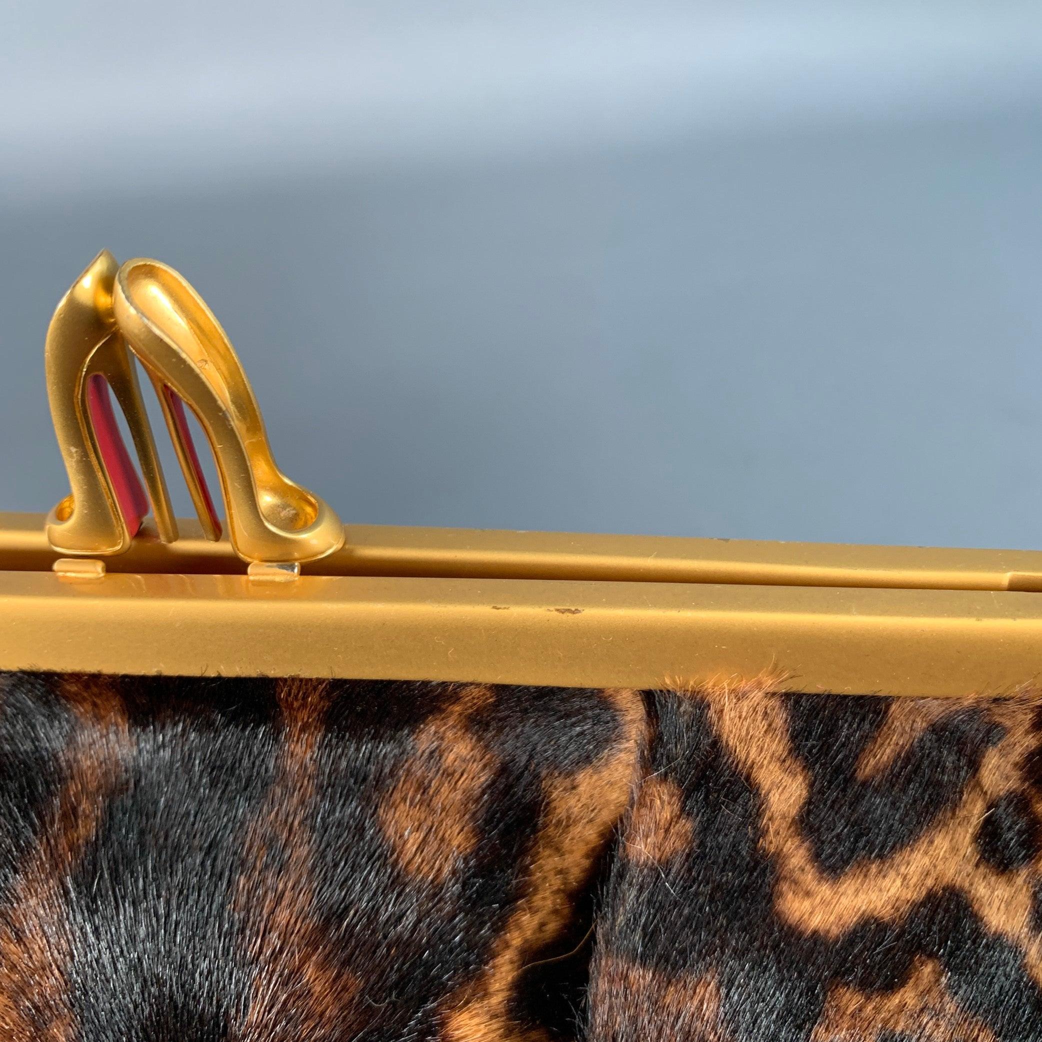 CHRISTIAN LOUBOUTIN Loubis Angel Marrone Nero Oro Stampa Animale Borsa a mano in vendita 4