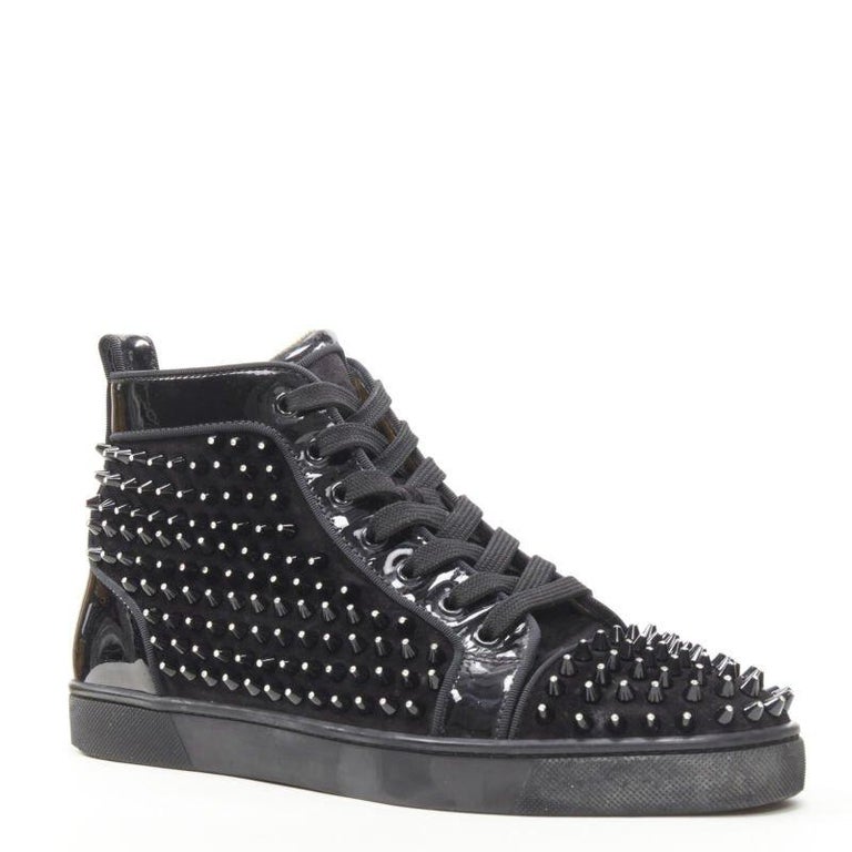 CHRISTIAN LOUBOUTIN Louis velours noir cristal spike stud high top