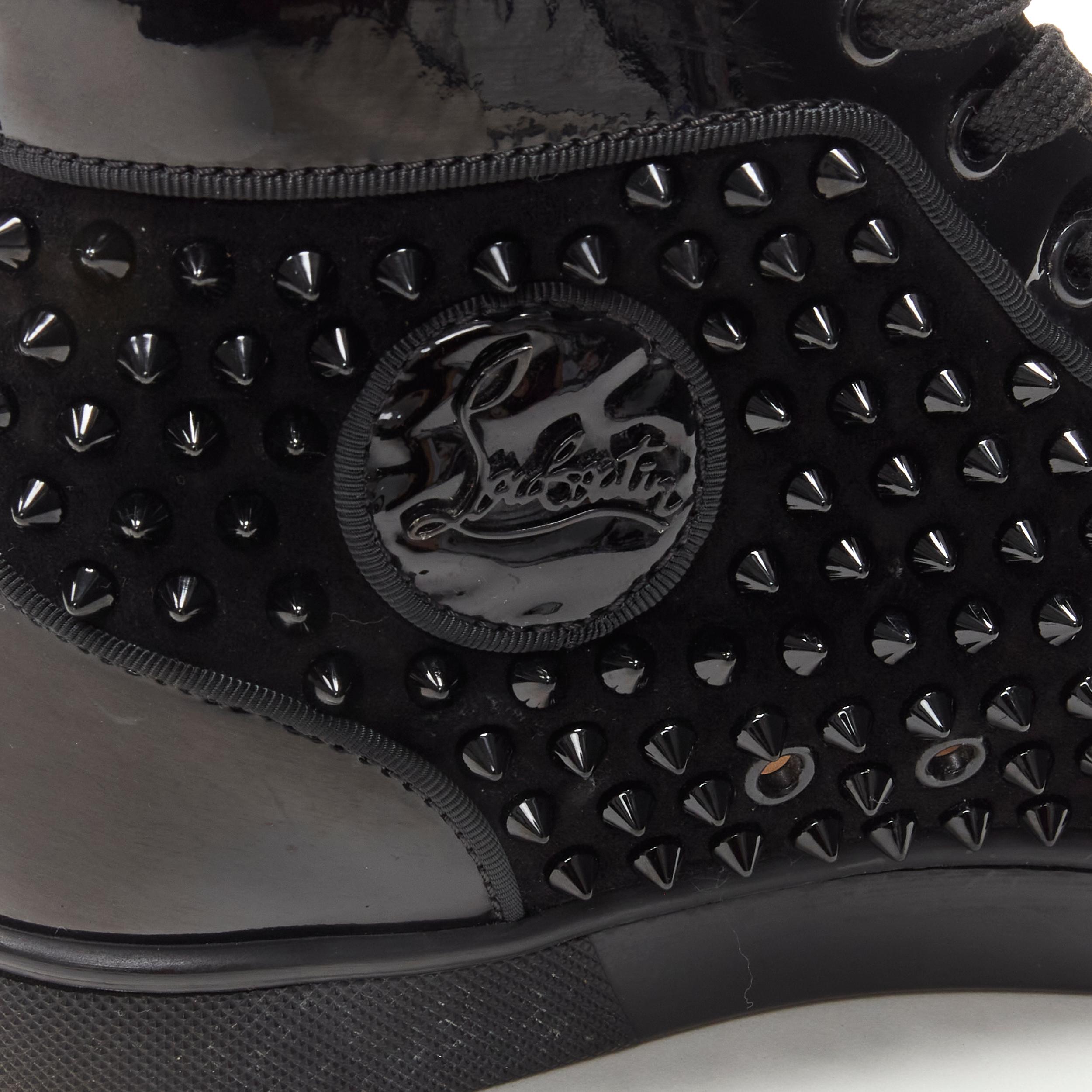 CHRISTIAN LOUBOUTIN Louis velours noir verni cristal clouté baskets EU41 2