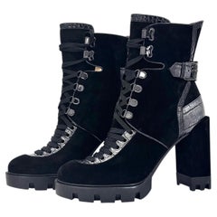 Christian Louboutin Macademia 100 Bootie Black Leather Trim Platform Boots 39