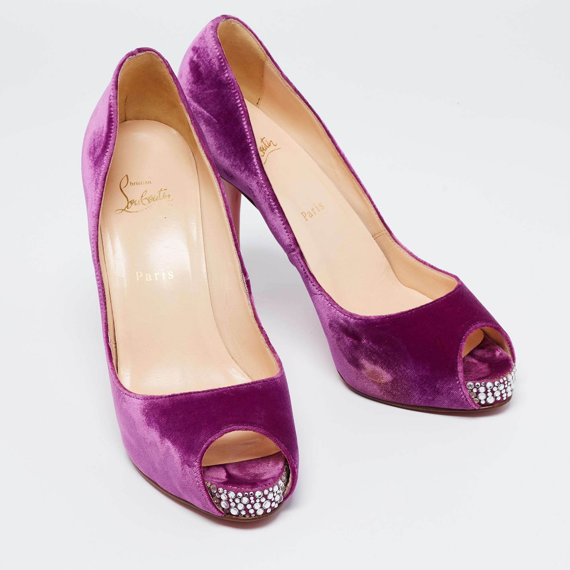 Purple Christian Louboutin Magenta Velvet Very Prive Crystal Peep-Toe Pumps Size 40.5 For Sale