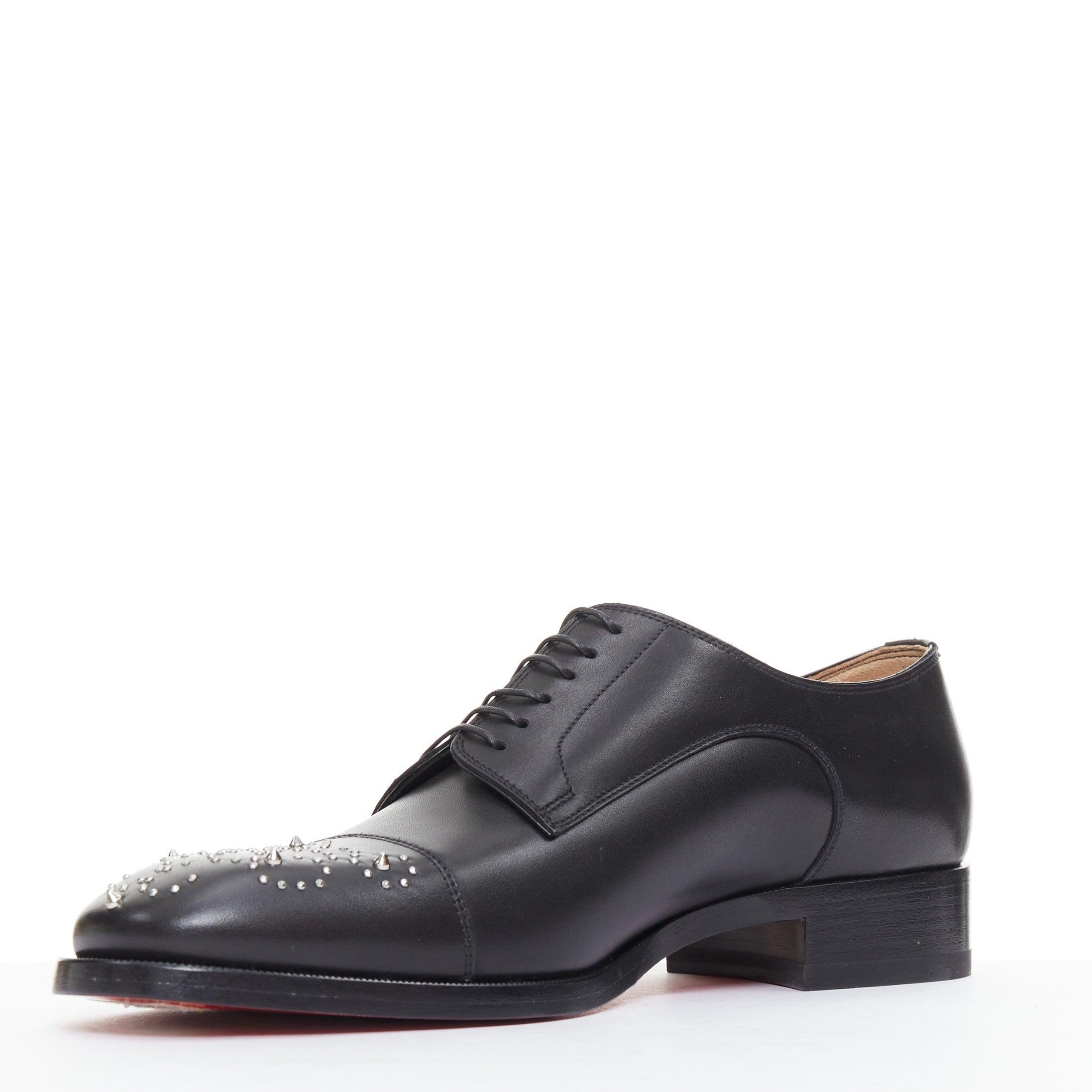 CHRISTIAN LOUBOUTIN Maltés negro plata tachuela puntera encaje derby brogue EU42.5 en Nuevo estado para la venta en Hong Kong, NT