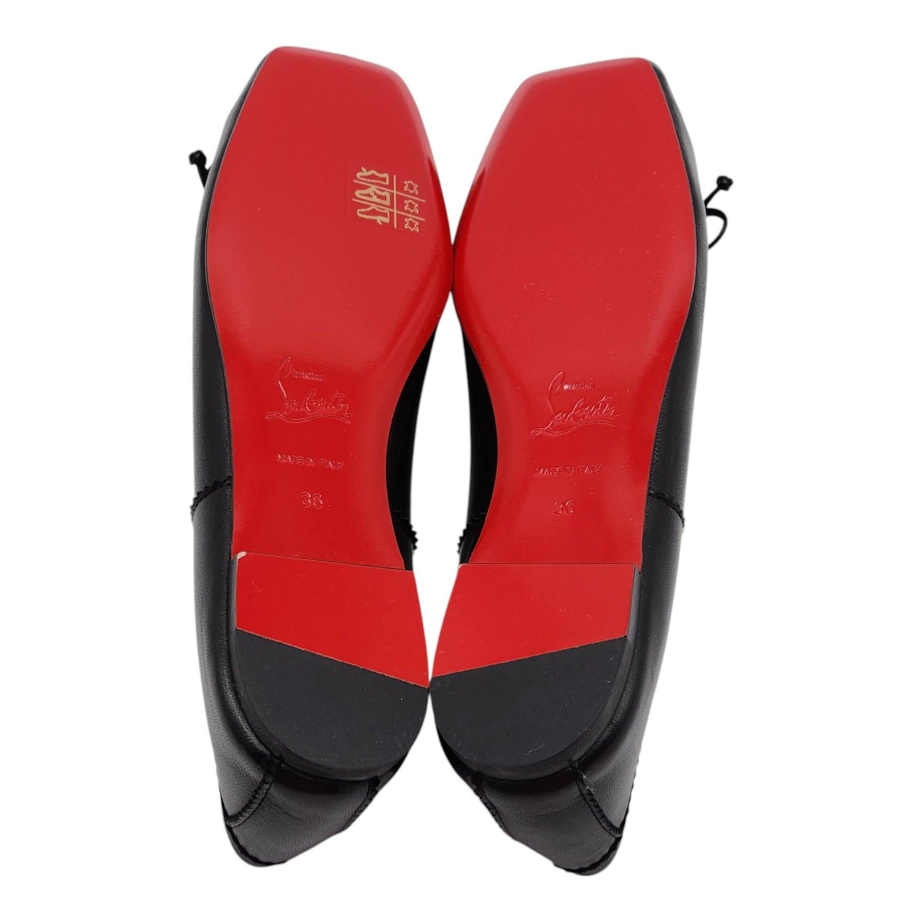 Women's Christian Louboutin Mamadrague Ballet Flats Leather in Black For Sale