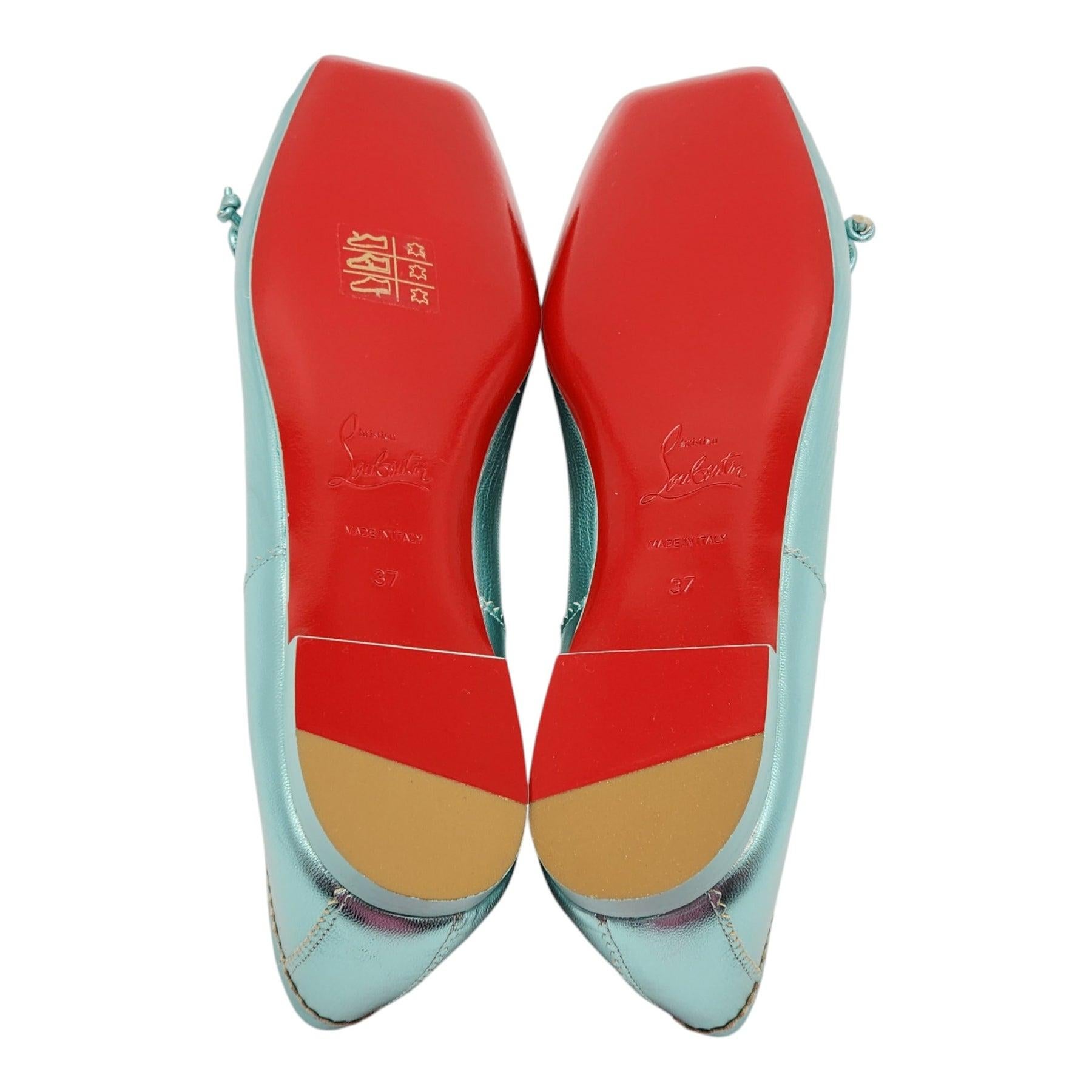 Women's Christian Louboutin Mamadrague Ballet Flats Leather in Green For Sale