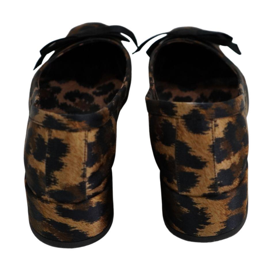 Christian Louboutin Mamaflirt 30 Brown Leopard Ballett Kitten Heels 39 im Zustand „Gut“ im Angebot in Beverly Hills, CA