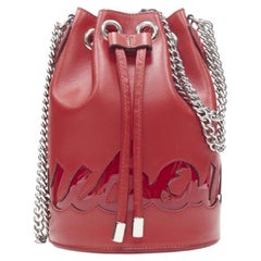CHRISTIAN LOUBOUTIN Marie Jane Rotes charakteristisches Logo Eimer-Umhängetasche