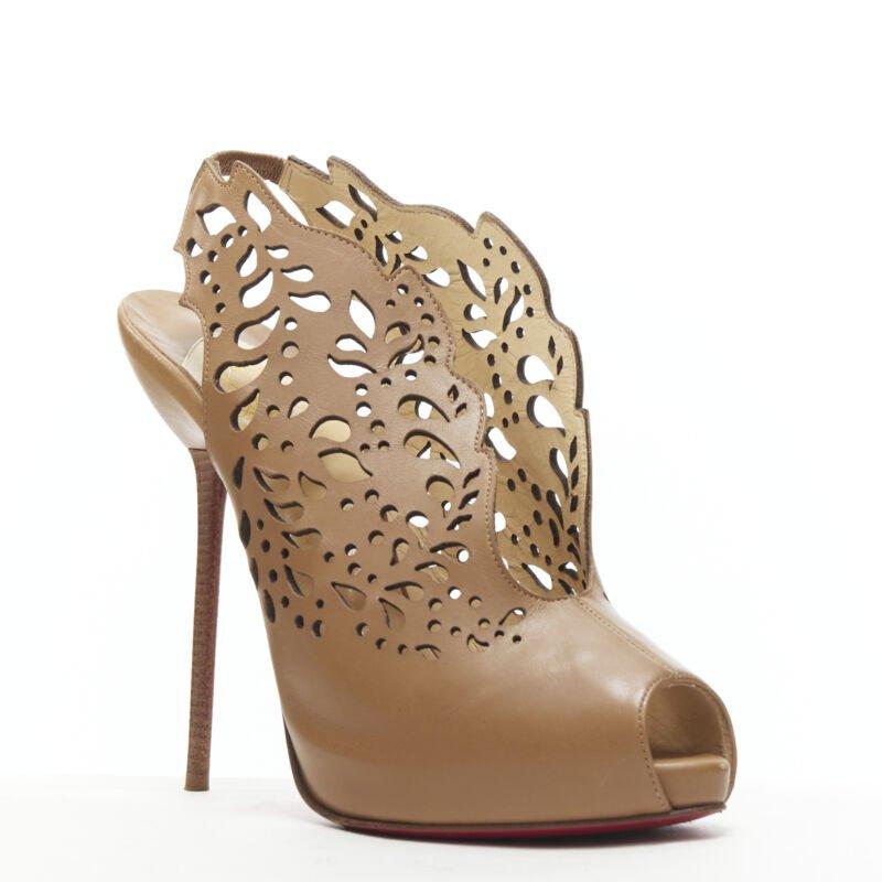 CHRISTIAN LOUBOUTIN Markesling 130 marrón tostado corte láser botín peep toe EU39
Referencia: TGAS/B00796
Marca: Christian Louboutin
Model No: Tacón slingback cortado a láser
Material: Cuero, Madera
Color: Marrón
Patrón: Sólido
Cierre: