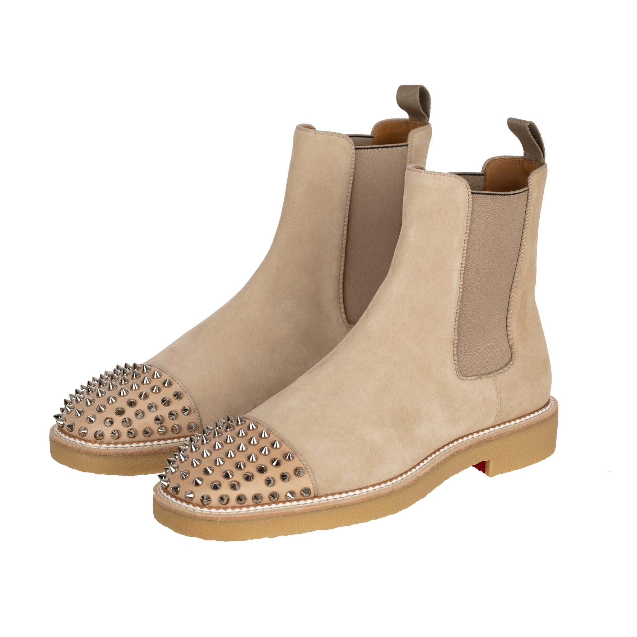 Men's Christian Louboutin Mens Beige Suede Boots With Studs 41.5 FR For Sale