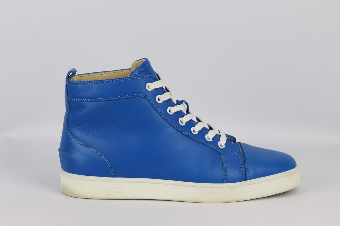 Christian Louboutin men's Louis leather high top sneakers. Blue. Lace up fastening at front. Comes with dustbag. Size: EU 42 (UK 8, US 9). Insole: 10.75 in. Heel: 1 in. Very good condition - Wear to soles. Some marks to upper material; see pictures.
