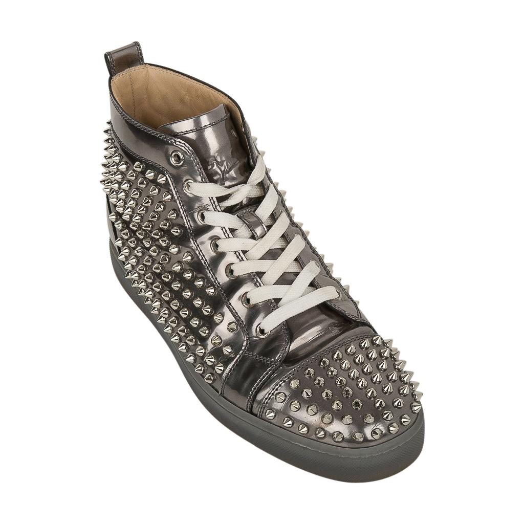  Christian Louboutin Louis Flat Antispecchio Spike Men's Sneakers 43 / 10  In Good Condition For Sale In Miami, FL