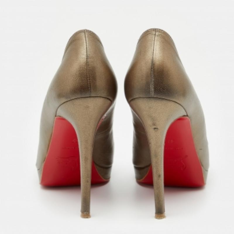 Christian Louboutin Metallic Bronze Leather Yolanda Peep Toe Pumps Size 37 For Sale 1