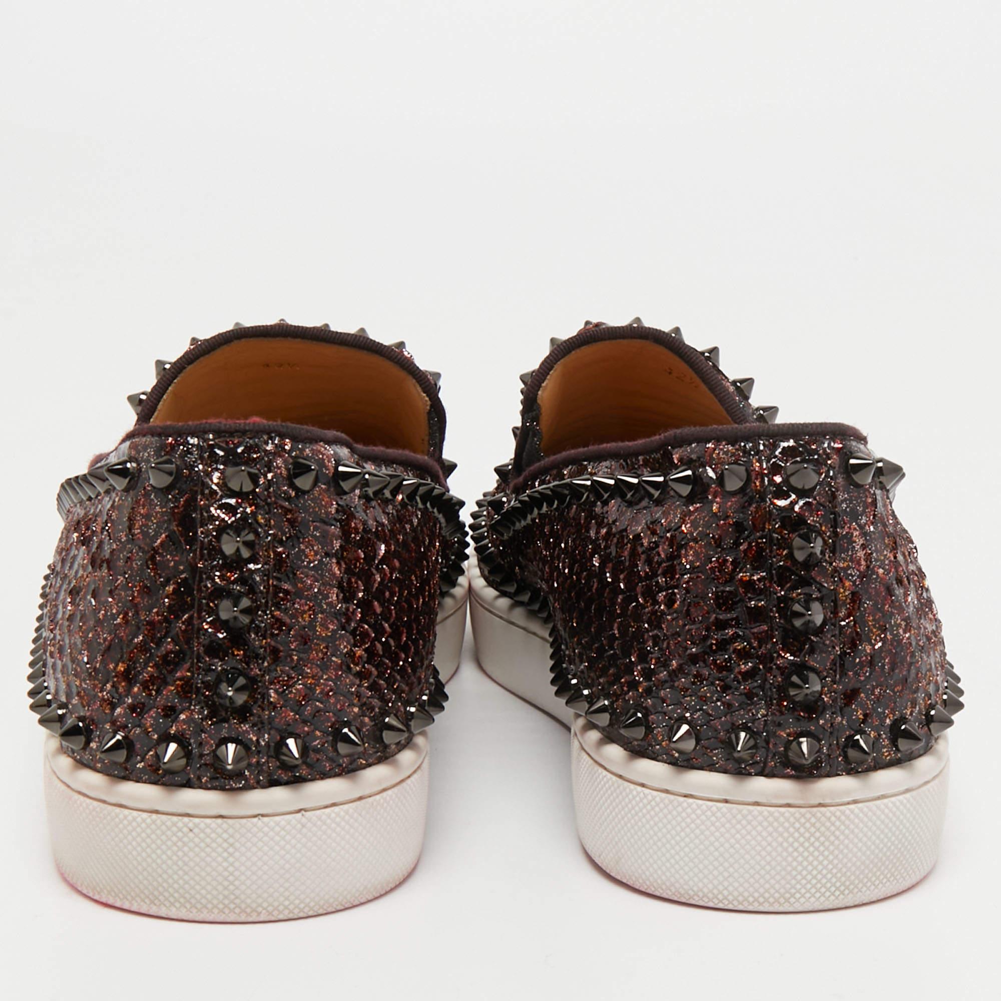 Christian Louboutin Metallic Brown Python Pik Boat Slip On Sneakers Size 42.5 In Good Condition In Dubai, Al Qouz 2