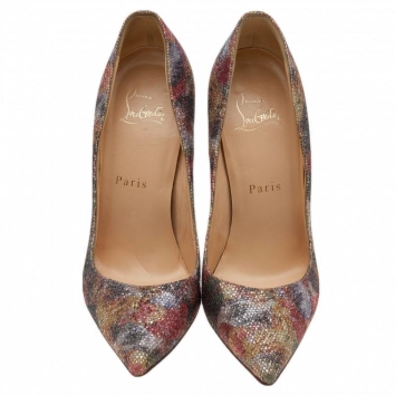 Christian Louboutin Metallic Floral Glitter So Kate Pumps Size 37 In Good Condition For Sale In Dubai, Al Qouz 2