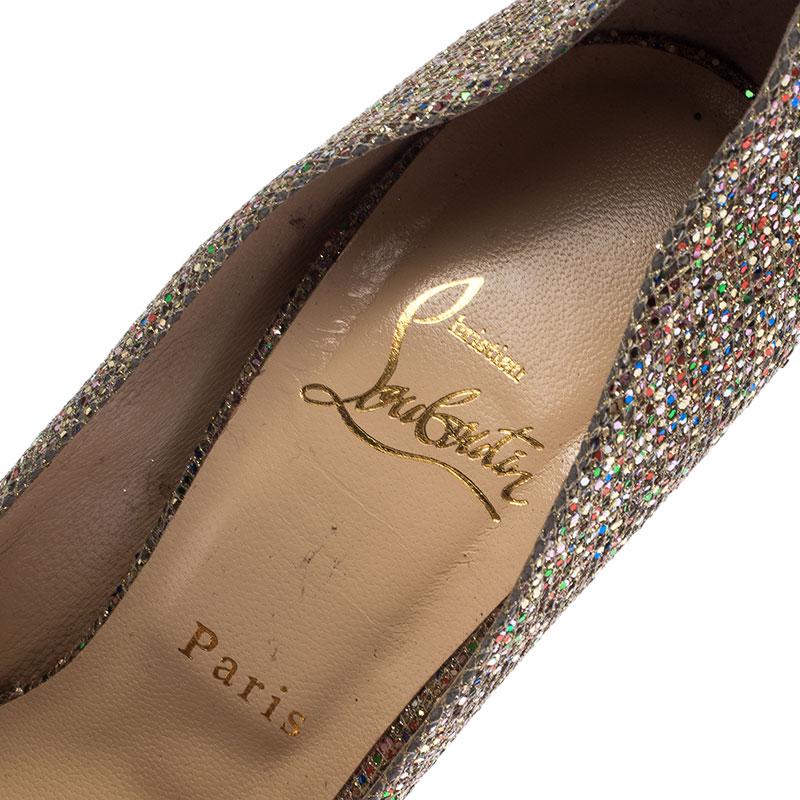 Christian Louboutin Metallic Gold Glitter Fabric Knotted Peep Toe Pumps Size 39 In Good Condition In Dubai, Al Qouz 2