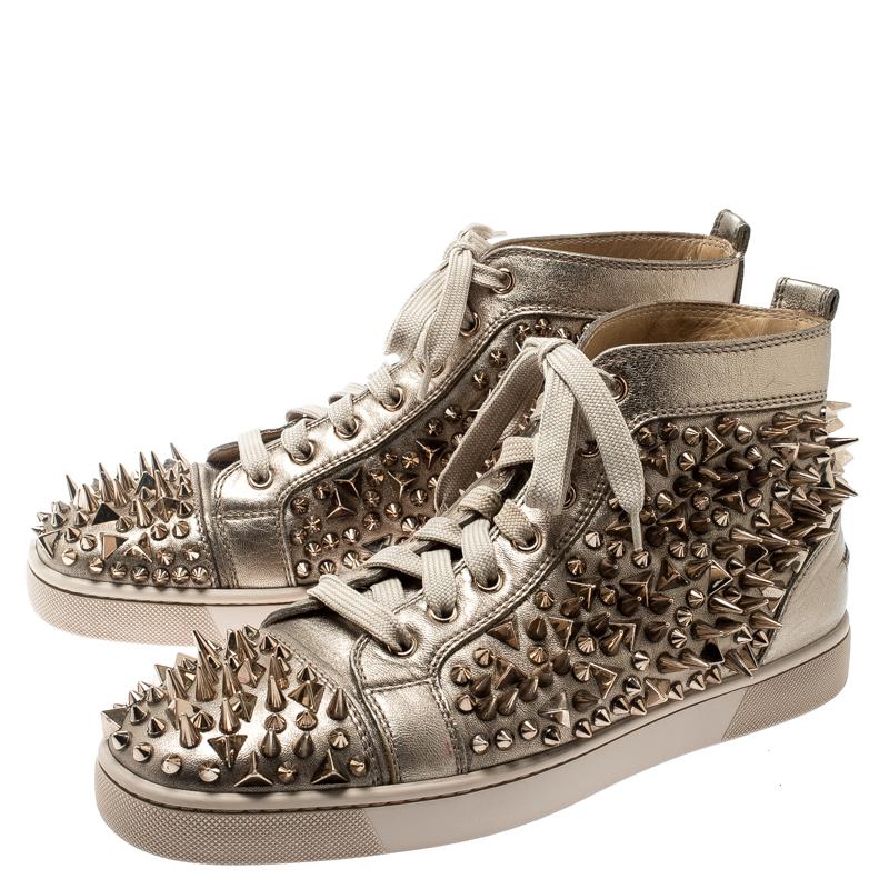 Christian Louboutin Metallic Gold  Spikes Lace Up High Top Sneakers Size 41 In Good Condition In Dubai, Al Qouz 2