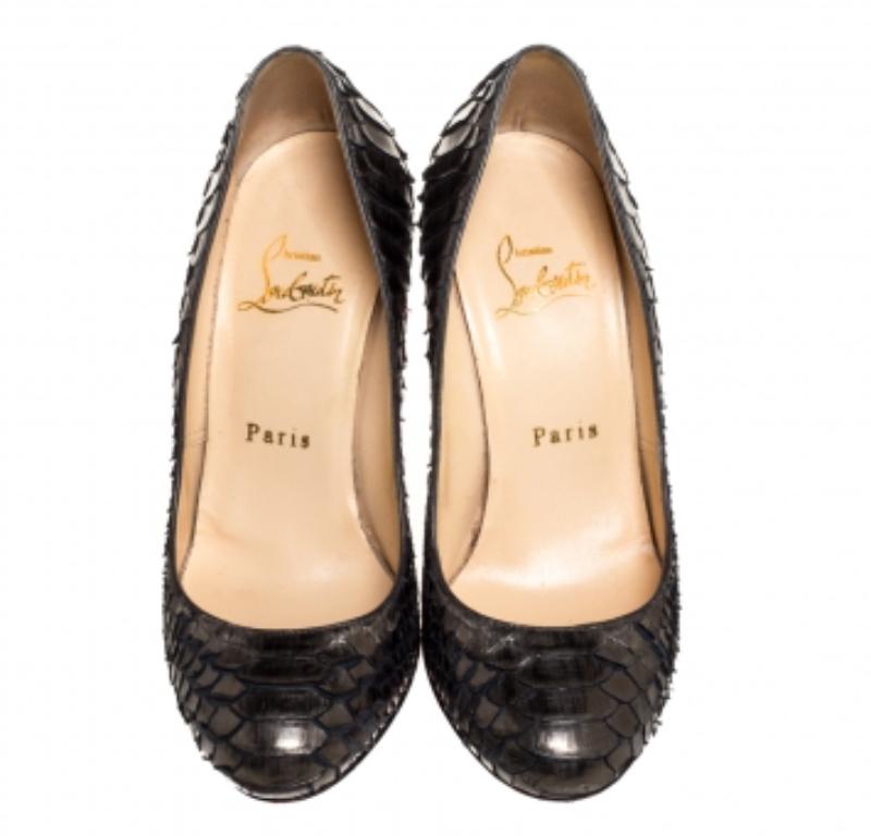 Black Christian Louboutin Metallic Olive Green Python Leather Fifi Pumps Size 35 For Sale