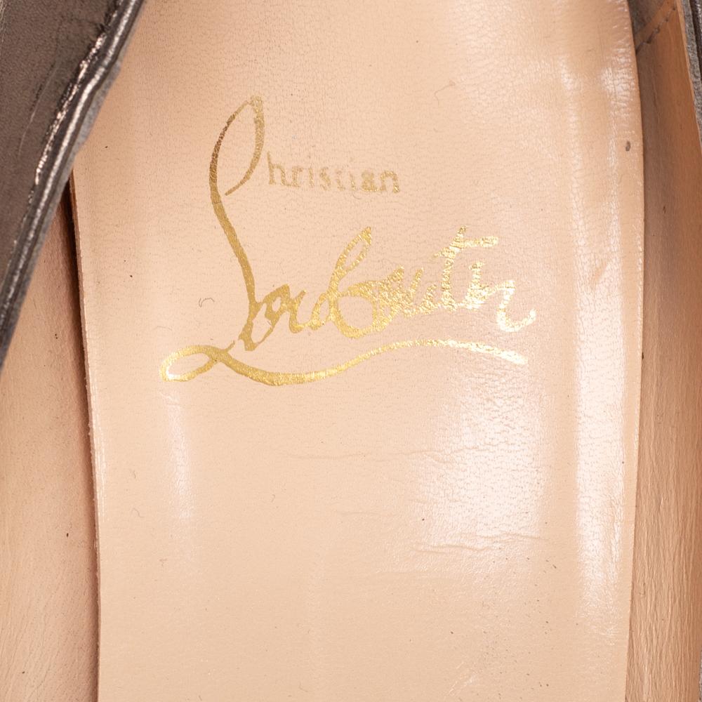 Brown Christian Louboutin Metallic Olive Green Very Prive Peep Toe Pumps Size 39 For Sale