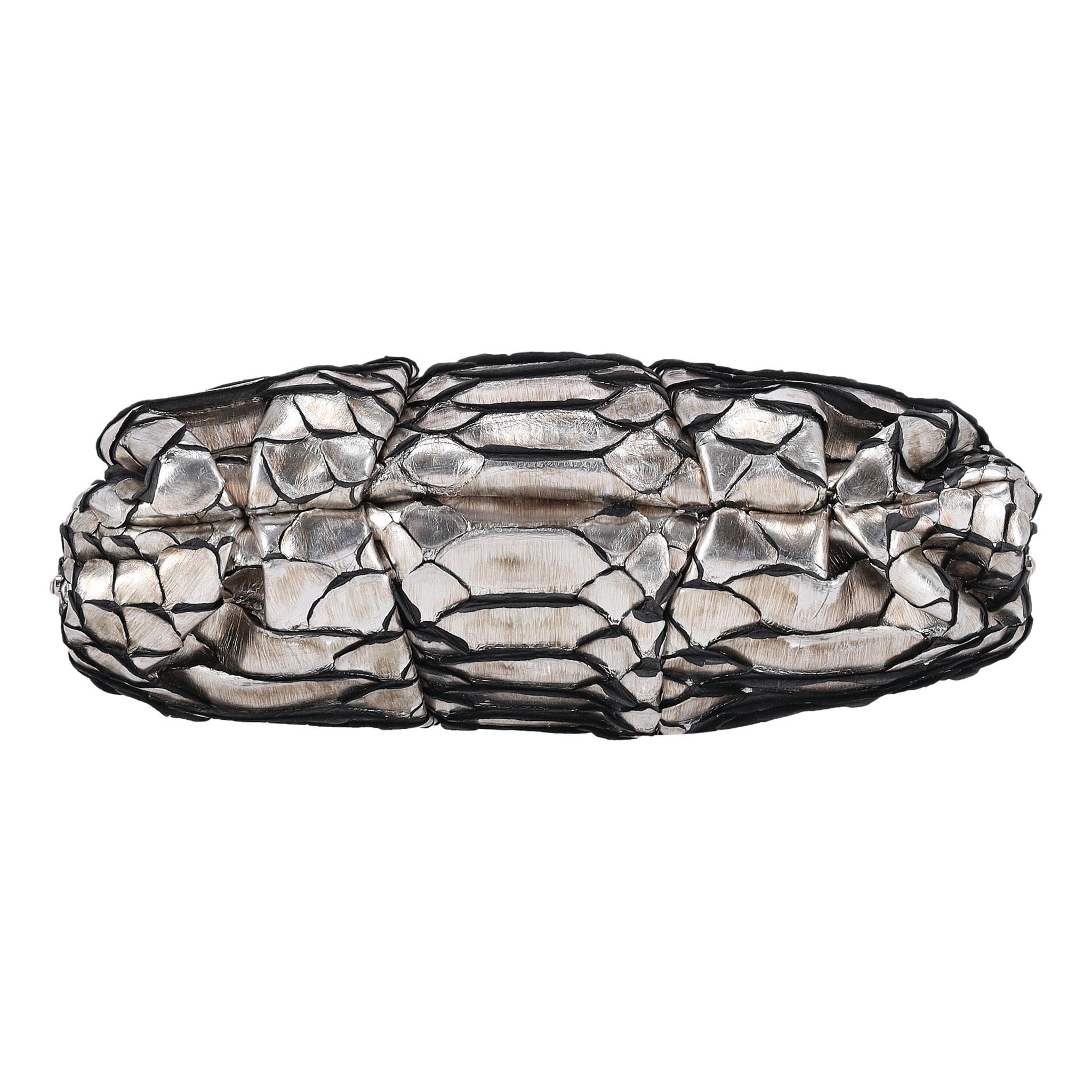 Christian Louboutin Metallic Python Skin Loubi Lula Mini Frame Clutch Bag In condizioni buone in vendita a London, GB