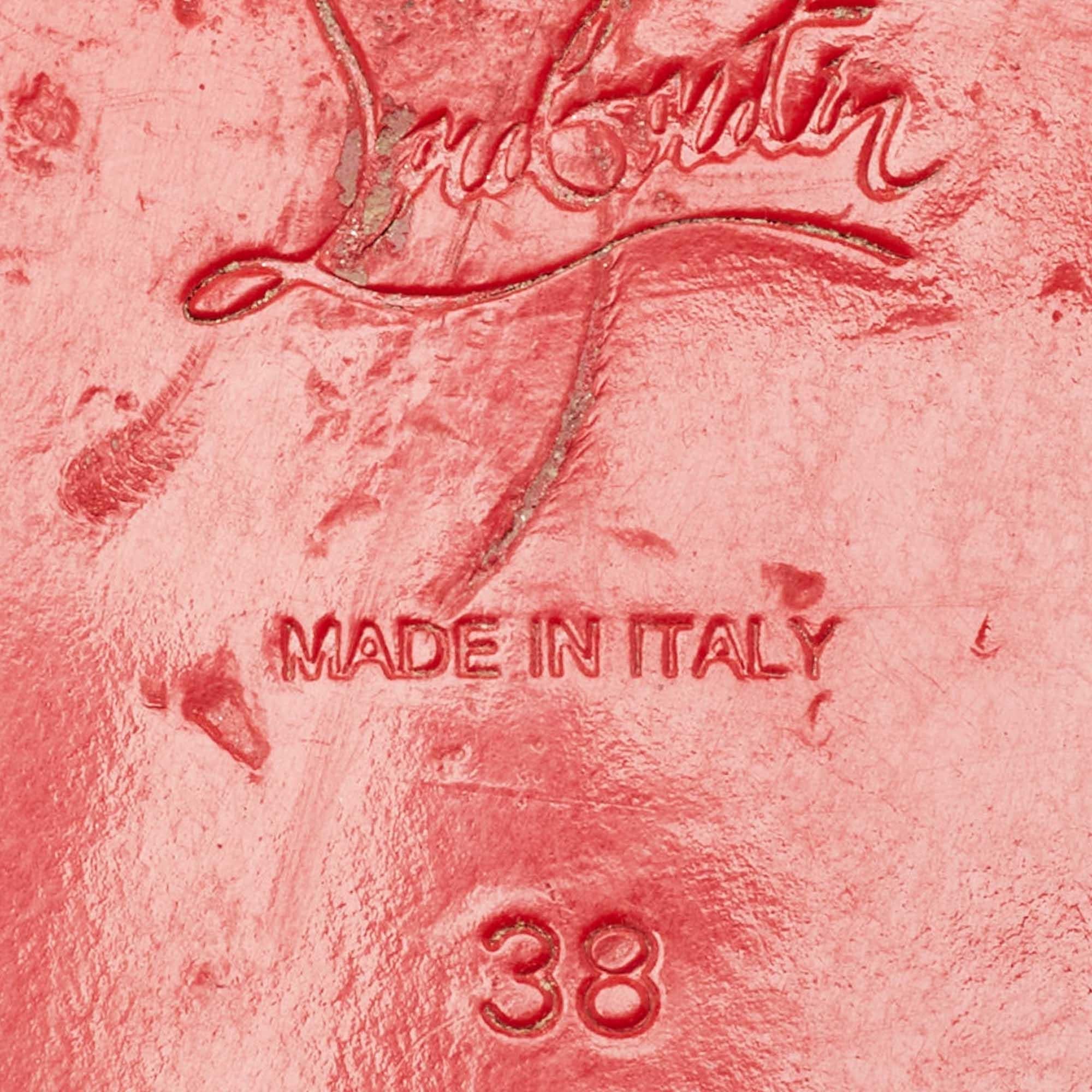 Christian Louboutin Metallic Rose Leather Atonetta Ornament Flat Slides Size 38 For Sale 4