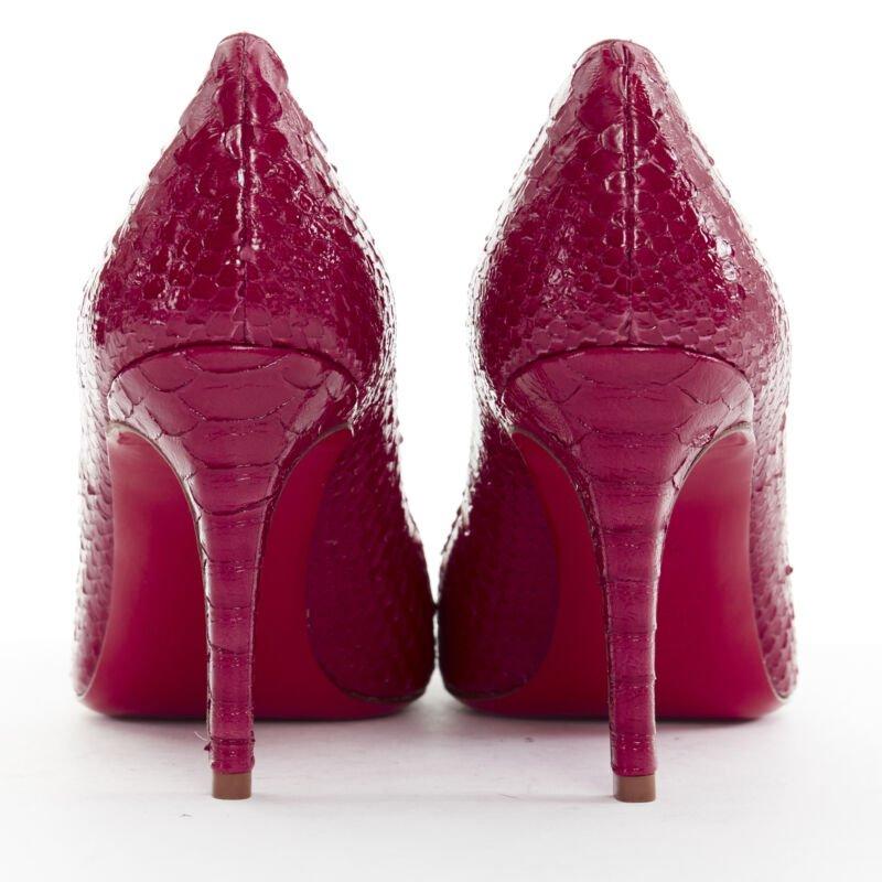 CHRISTIAN LOUBOUTIN Escarpins à bout rond en cuir rouge brillant Miss Gena 85 EU36.5 Pour femmes en vente