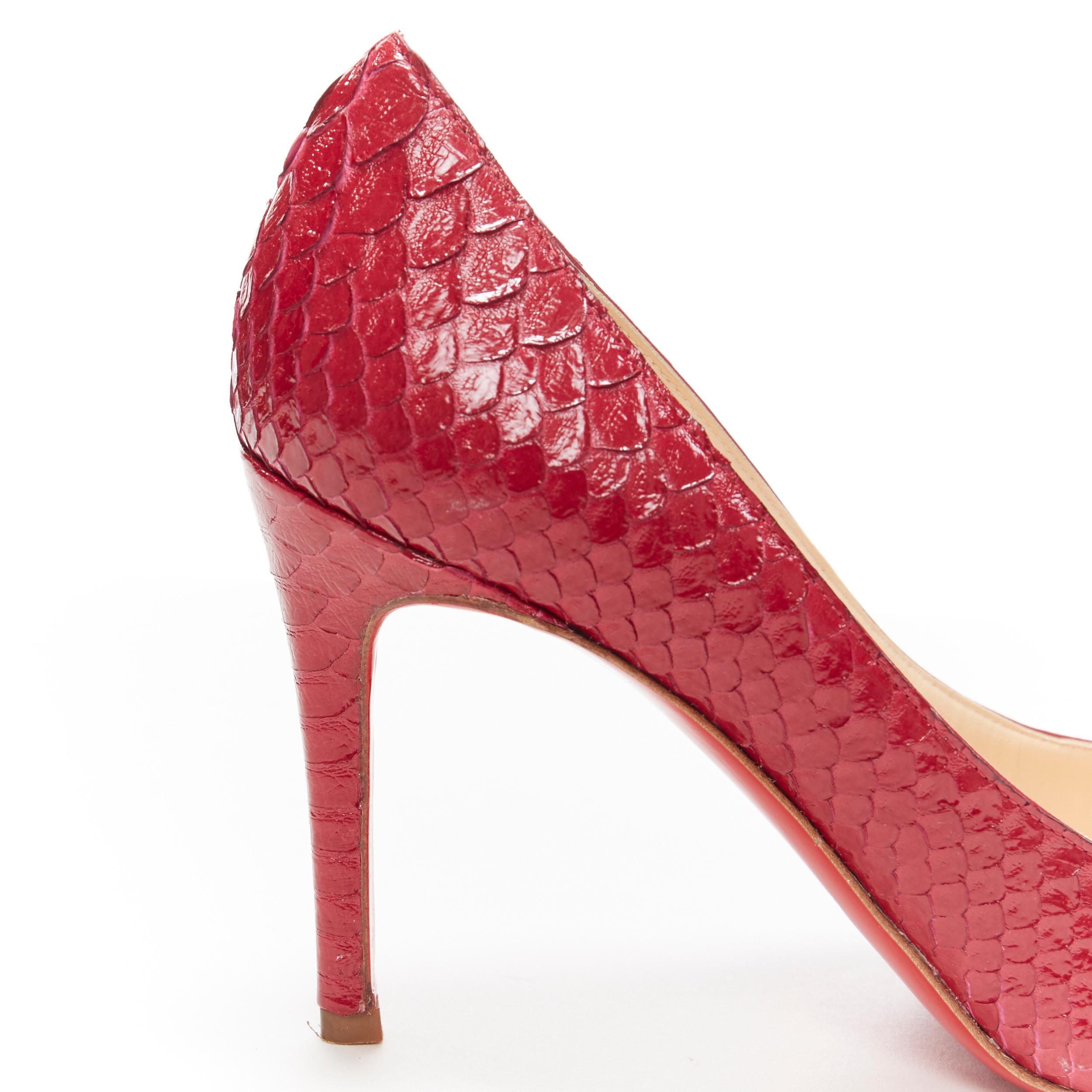 CHRISTIAN LOUBOUTIN Miss Gena 85 red glossy scaled leather almond toe pump EU38 1