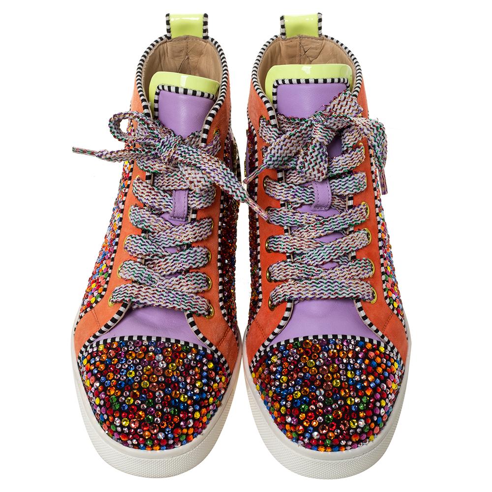 You'll leave your friends amazed every time you step out in these Louis sneakers from Christian Louboutin! These sneakers are crafted from suede and patent leather and feature eye-catching details like the multicolor crystal embellishments and the