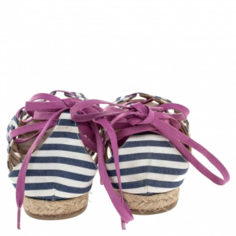 Gris Christian Louboutin - Sandales plates espadrilles enveloppantes en tissu multicolore, taille 36 en vente
