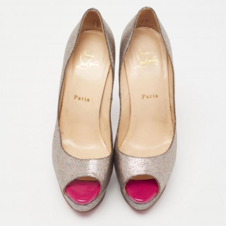 Christian Louboutin Multicolor Glitter Lady Peep Toe Platform Pumps Size 38.5 In Good Condition For Sale In Dubai, Al Qouz 2